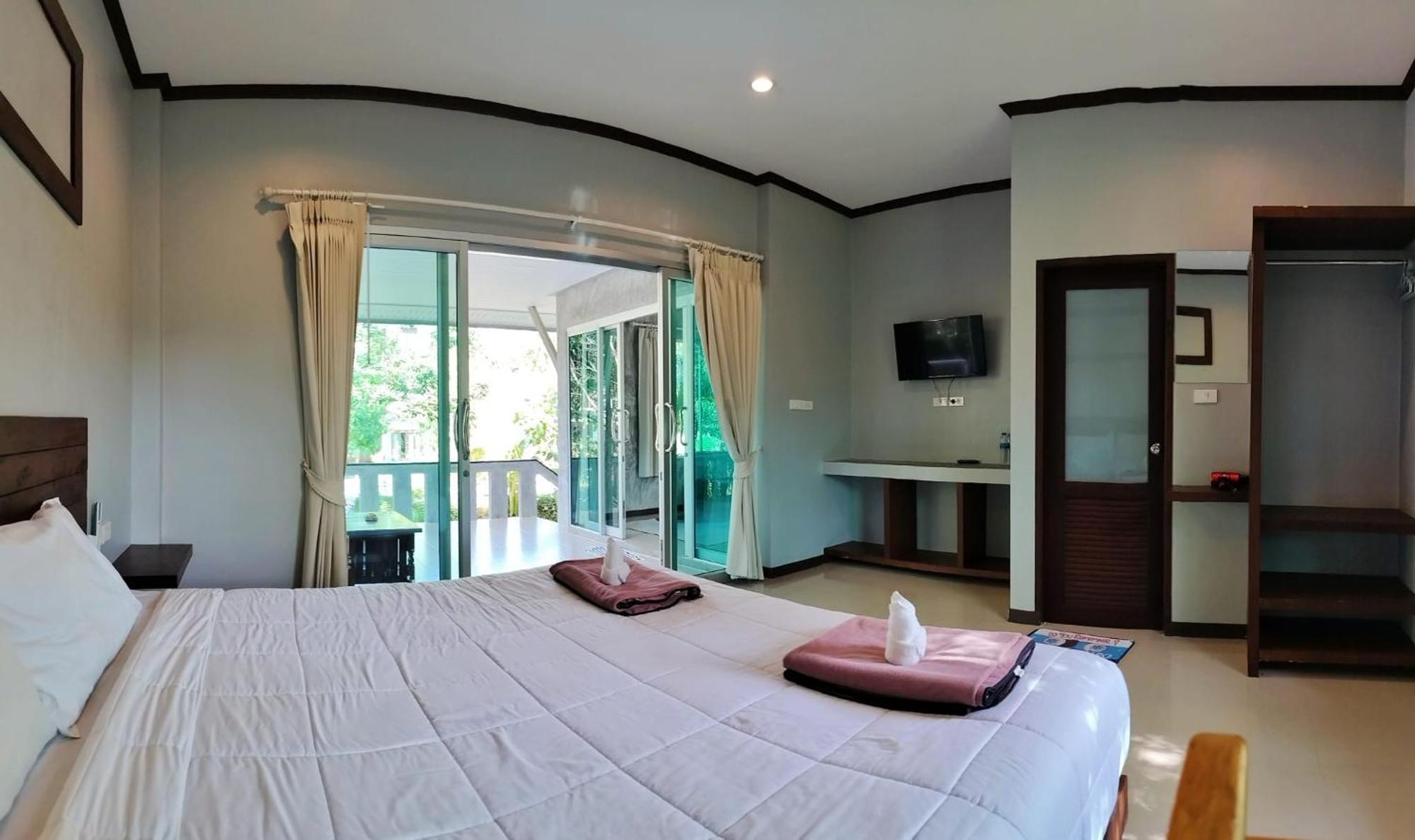 The Zohan Resort & Travel Agency Wok Tum Exterior photo