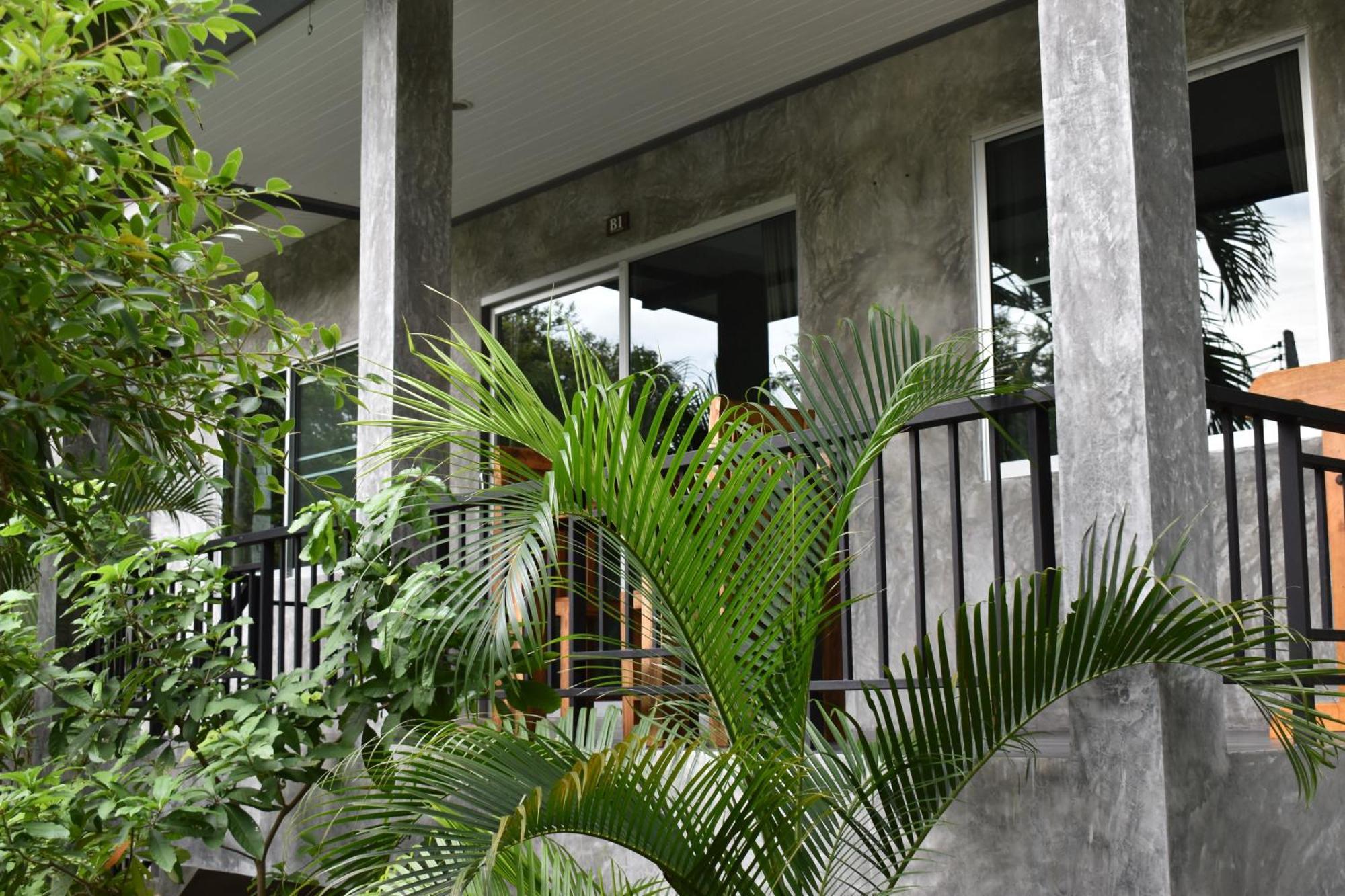 The Zohan Resort & Travel Agency Wok Tum Exterior photo