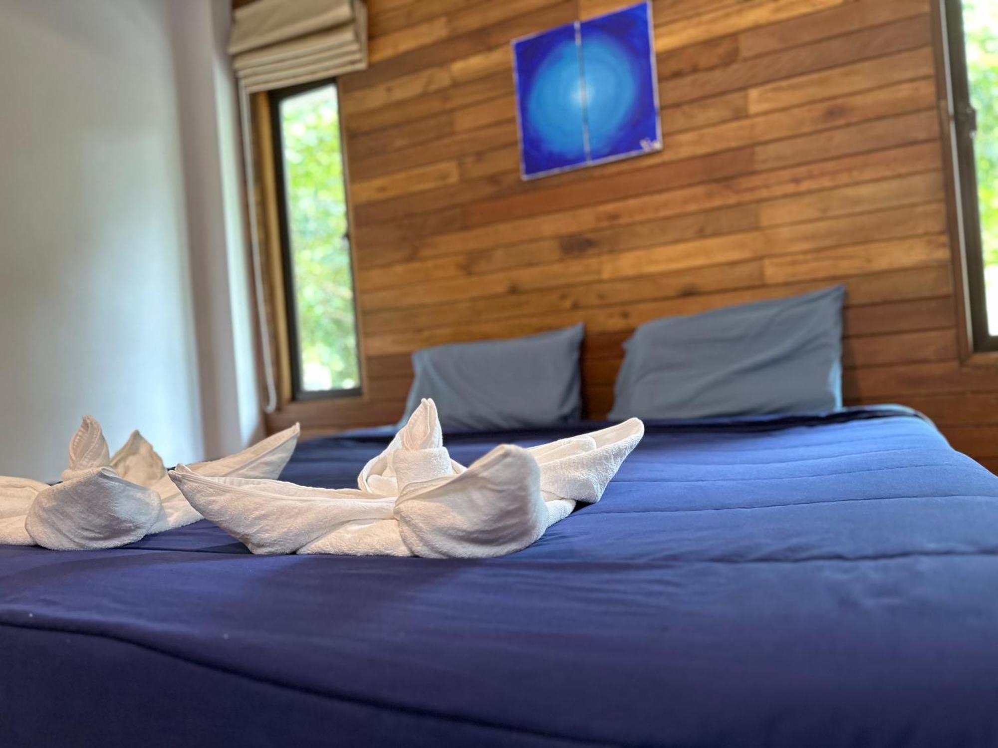 The Zohan Resort & Travel Agency Wok Tum Room photo